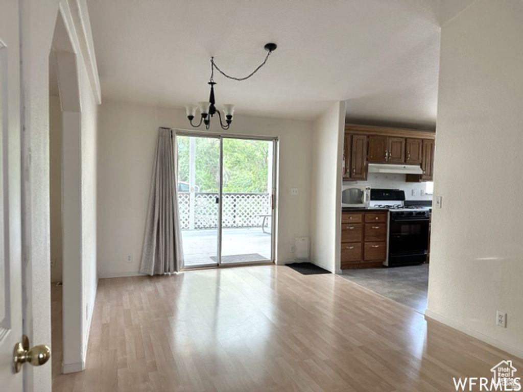 Image 9 of property listing at 2103 S MOUNTAIN VISTA LN, Provo, UT 84606
