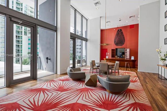 1300 Brickell Bay Drive 1913, Miami, FL 33131