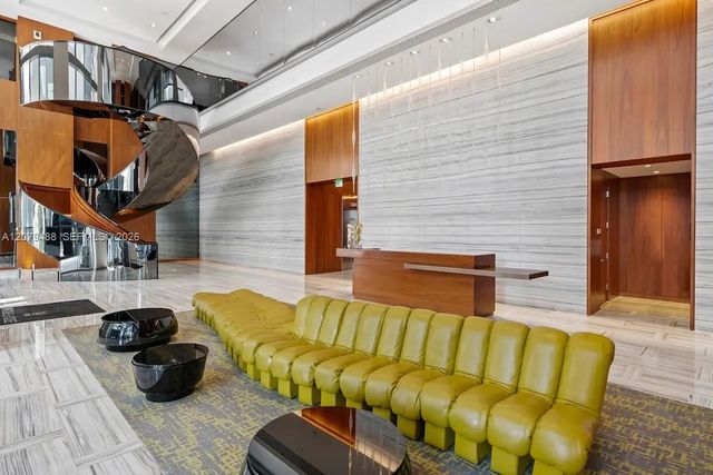1300 Brickell Bay Drive 1913, Miami, FL 33131