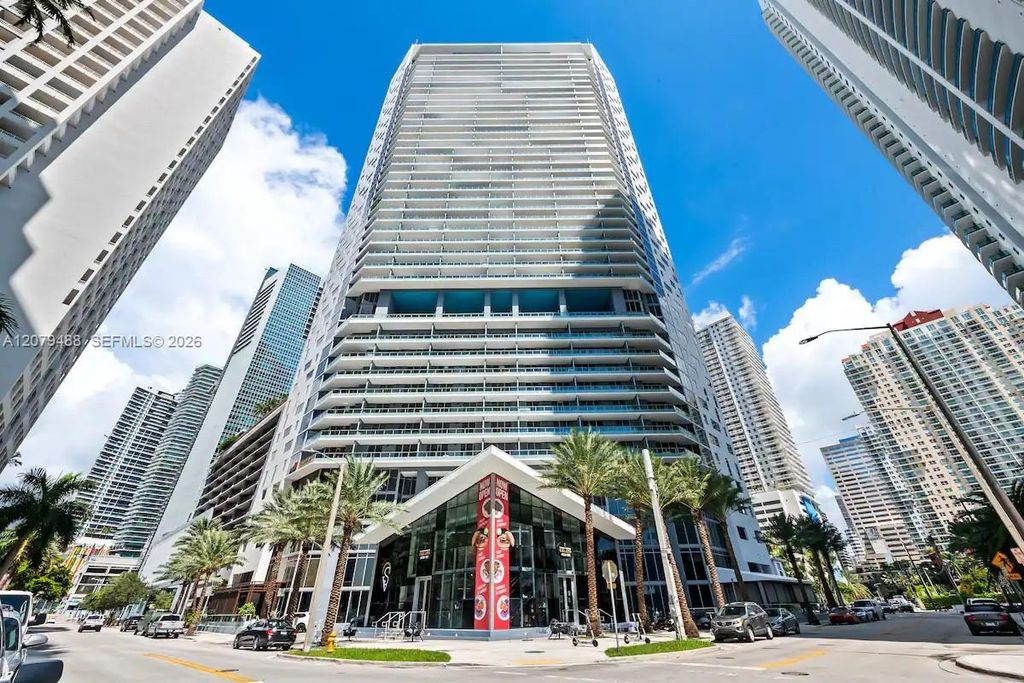 1300 Brickell Bay Drive 1913, Miami, FL 33131