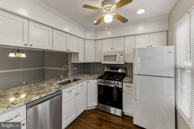 441 PADDOCK CT, Sewell, NJ 08080