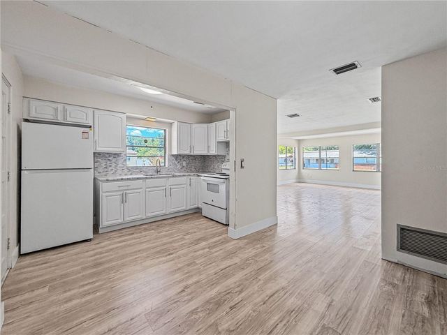 3502 ARCH STREET, Orlando, FL 32808
