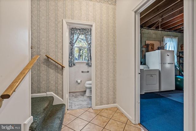 8601 BUCKBOARD DR, Alexandria, VA 22308