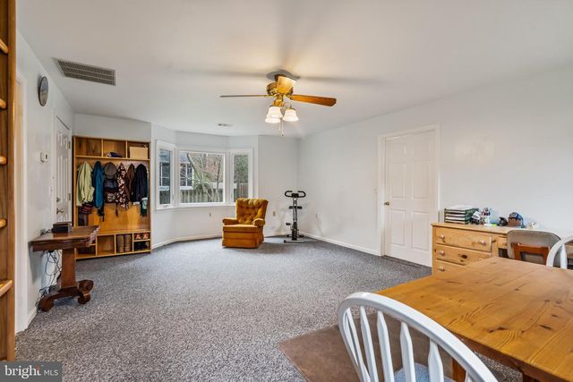 8601 BUCKBOARD DR, Alexandria, VA 22308