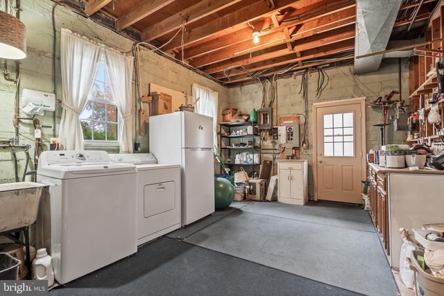 8601 BUCKBOARD DR, Alexandria, VA 22308