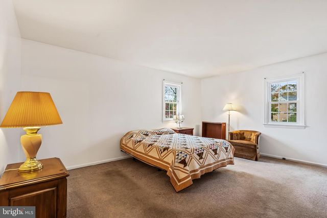 8601 BUCKBOARD DR, Alexandria, VA 22308