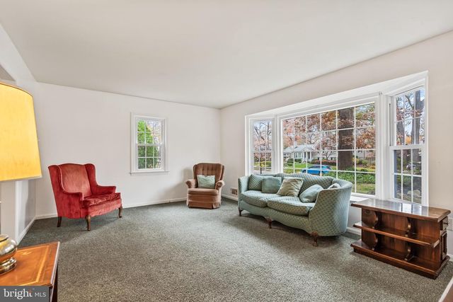 8601 BUCKBOARD DR, Alexandria, VA 22308