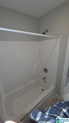 101 CREEKWOOD DRIVE, Columbiana, AL 35051