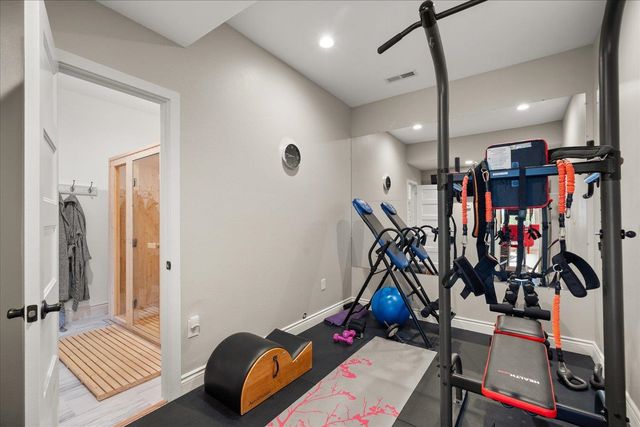 26515 E Mission Ave, Liberty Lake, WA 99019