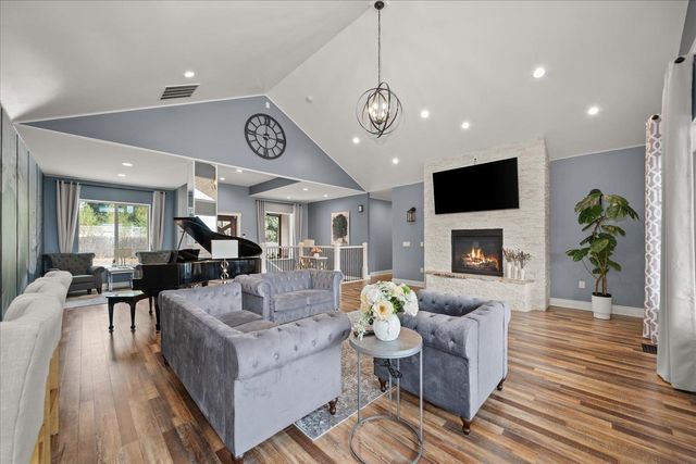 26515 E Mission Ave, Liberty Lake, WA 99019