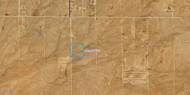 E 230th Street, Lancaster, CA 93535