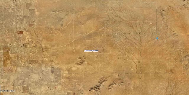 E 230th Street, Lancaster, CA 93535