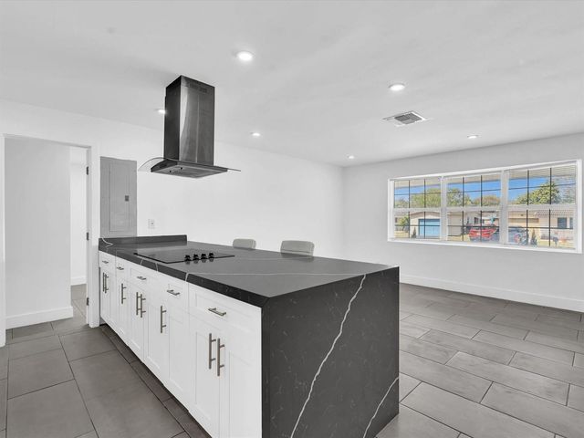 5710 SW 54th Court, Davie, FL 33314