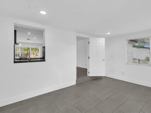 5710 SW 54th Court, Davie, FL 33314