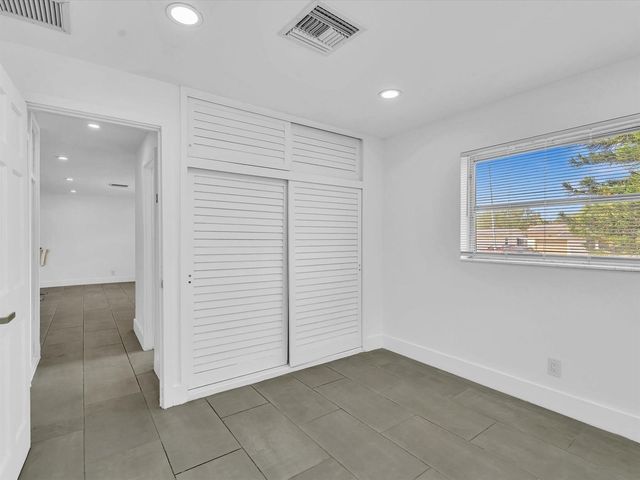 5710 SW 54th Court, Davie, FL 33314