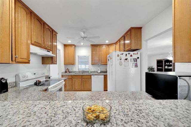 114 WINTERSONG LANE, Sun City Center, FL 33573