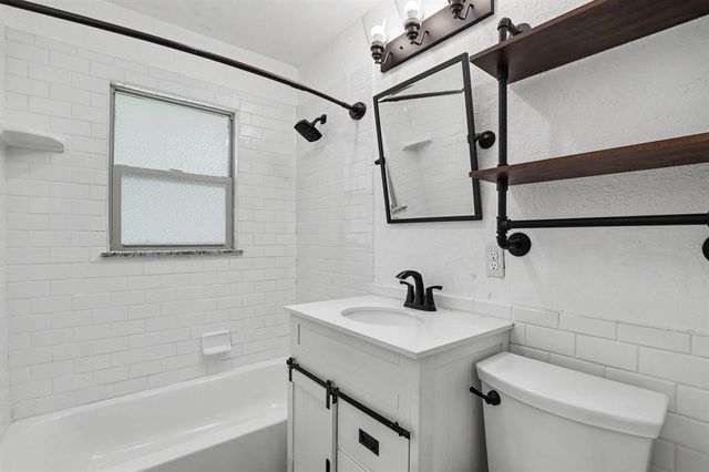 2231 W Britton Road, The Village, OK 73120