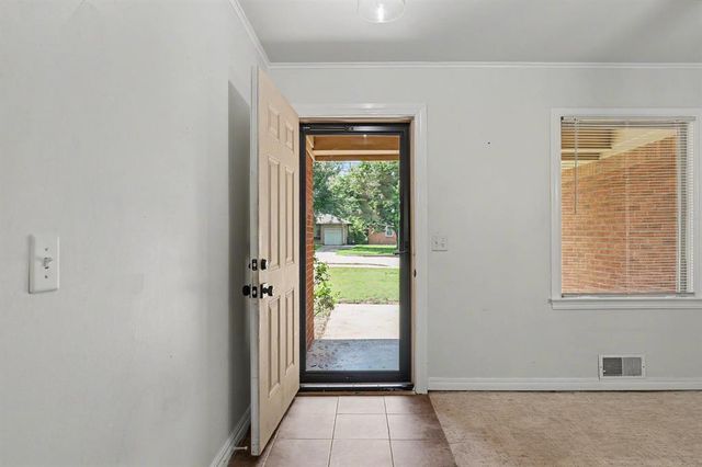 2231 W Britton Road, The Village, OK 73120