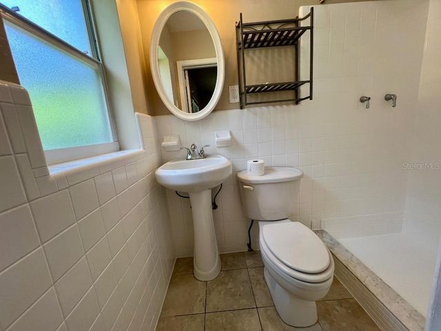 12928 N OREGON AVE, Tampa, FL 33612