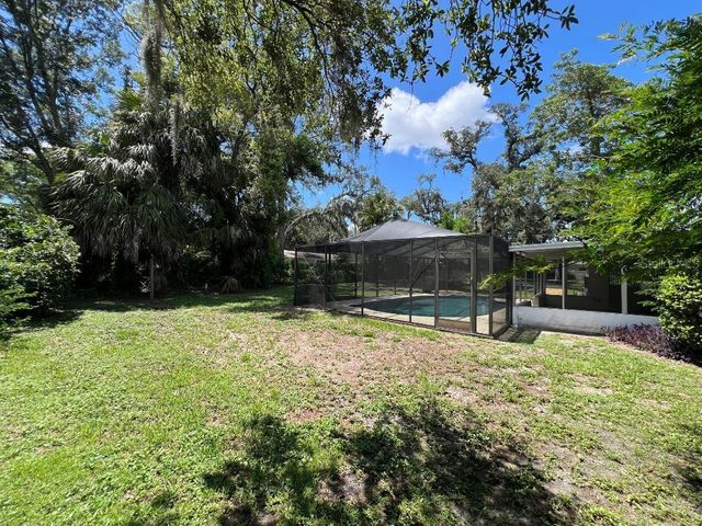 12928 N OREGON AVE, Tampa, FL 33612