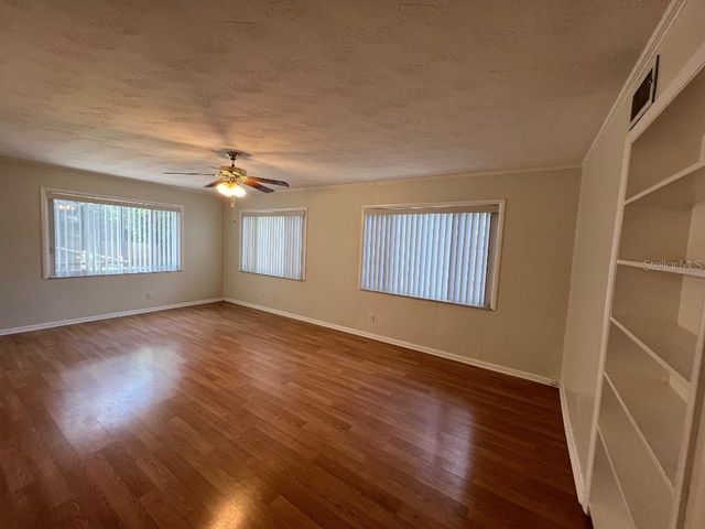12928 N OREGON AVE, Tampa, FL 33612