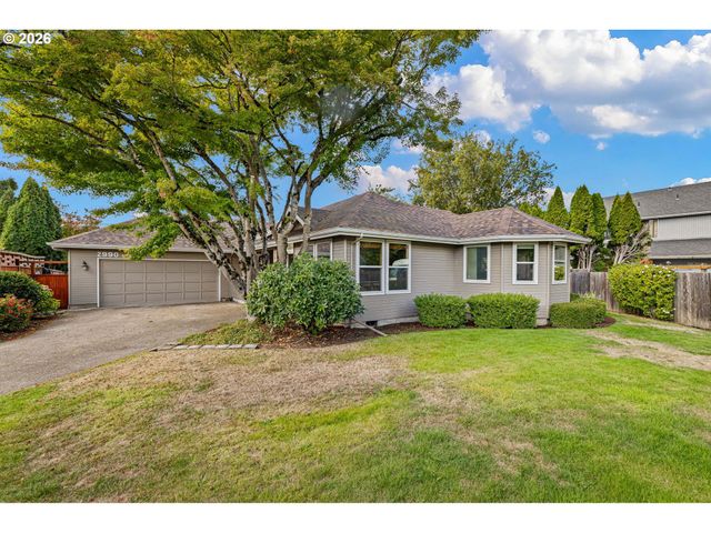 2990 GILHAM Rd, Eugene, OR 97408