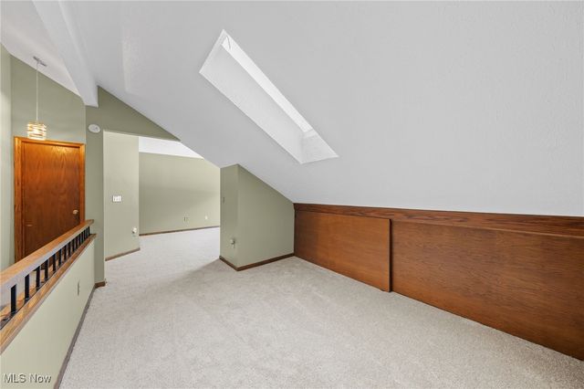 546 Meredith Lane, Cuyahoga Falls, OH 44223