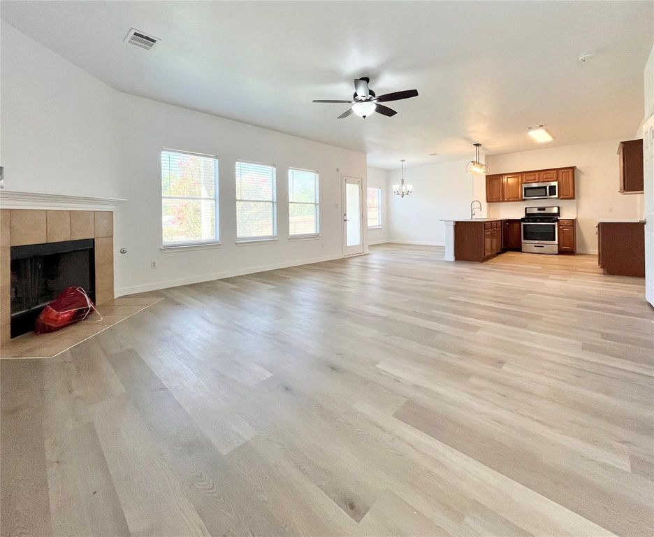 282 Black Cap RUN, Buda, TX 78610