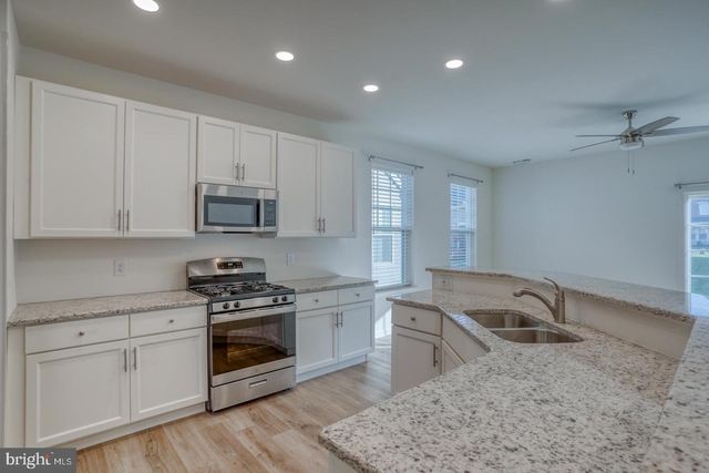 78 LEANDER DR, Dover, DE 19904