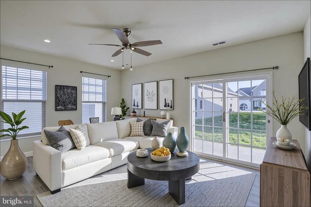 78 LEANDER DR, Dover, DE 19904