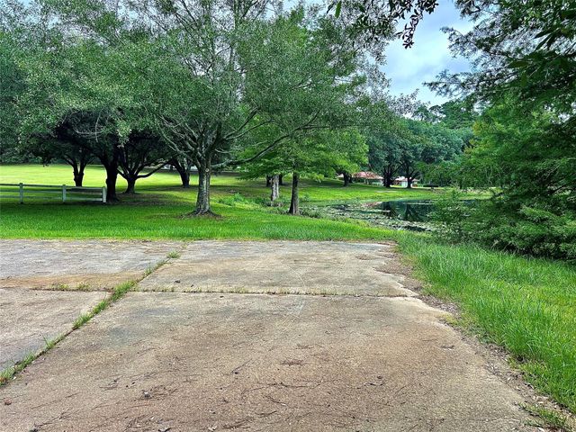 Lot 413 Private Road 8475, Hillister, TX 77624