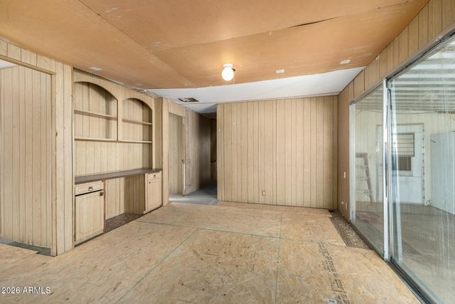 456 S LAWSON Drive, Apache Junction, AZ 85120