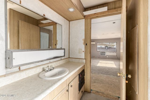 456 S LAWSON Drive, Apache Junction, AZ 85120