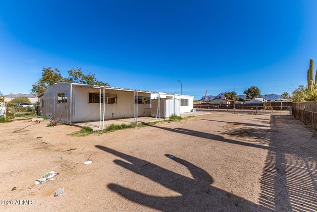 456 S LAWSON Drive, Apache Junction, AZ 85120