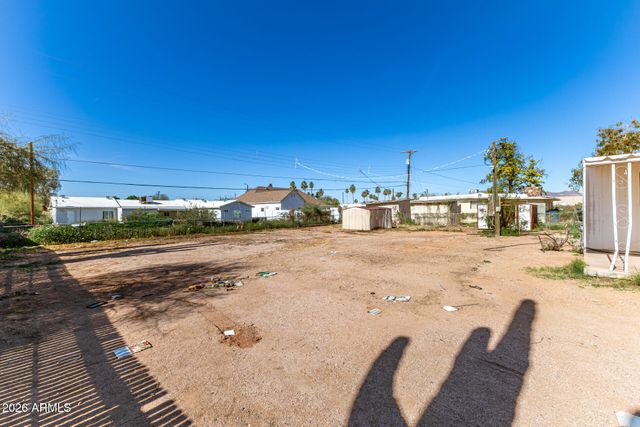 456 S LAWSON Drive, Apache Junction, AZ 85120