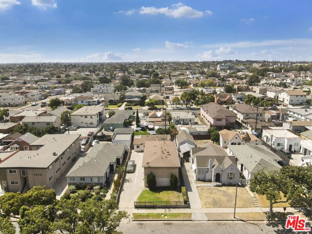 1524 W 81st Street, Los Angeles, CA 90047