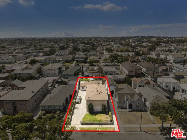 1524 W 81st Street, Los Angeles, CA 90047