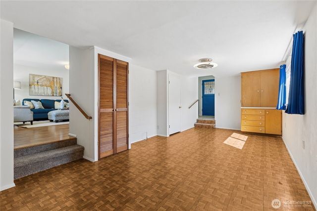 1023 S Orchard Street, Tacoma, WA 98465