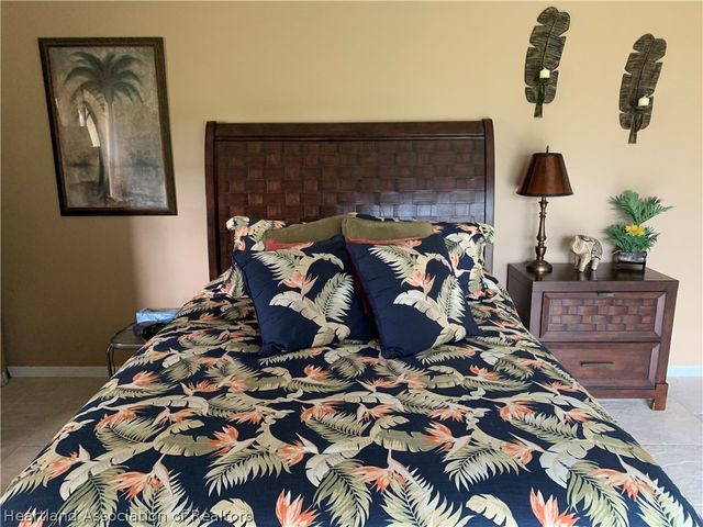 26 Meadowlake Circle S, Lake Placid, FL 33852