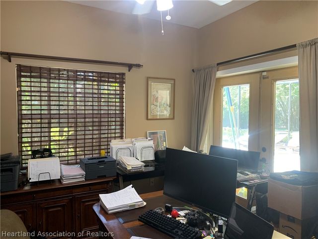 26 Meadowlake Circle S, Lake Placid, FL 33852