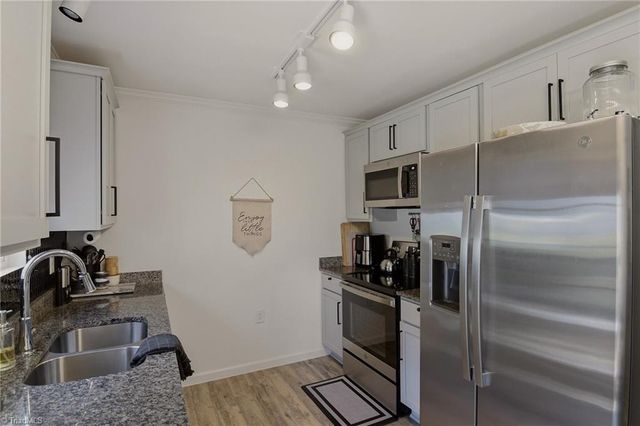3904 Bissett Way, Greensboro, NC 27405