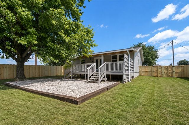 3279 Wildcat Creek Boulevard, Fayetteville, AR 72704