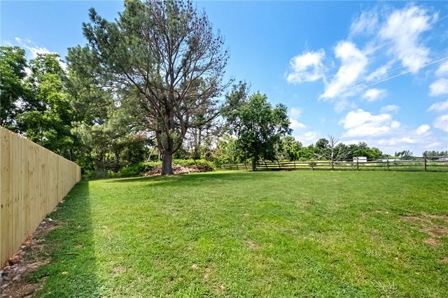 3279 Wildcat Creek Boulevard, Fayetteville, AR 72704