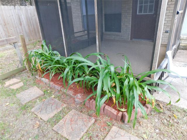1814 Chart Dr Drive, Crosby, TX 77532
