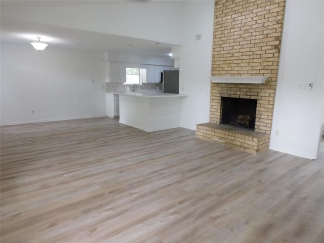 1814 Chart Dr Drive, Crosby, TX 77532