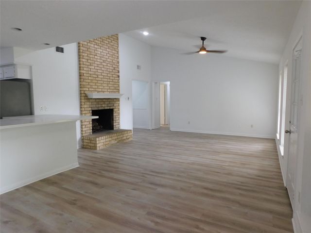 1814 Chart Dr Drive, Crosby, TX 77532