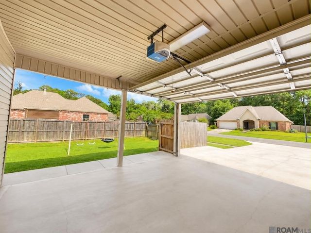 12508 Jeremy Ct, Walker, LA 70785