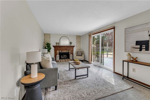 47 Southwick Drive, Bedford, OH 44146