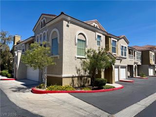 10001 Peace Way 2316, Las Vegas, NV 89147