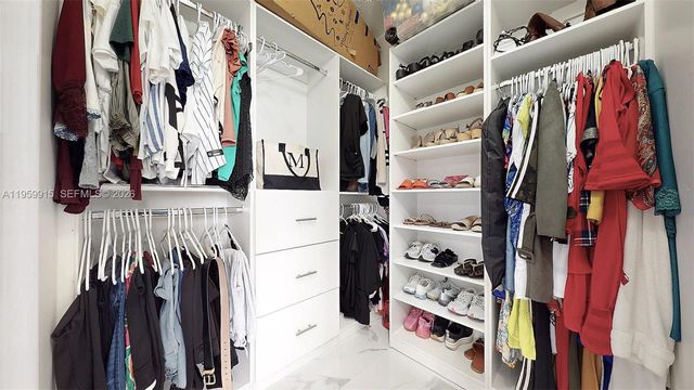 2340 SW 139th Ave, Miami, FL 33175